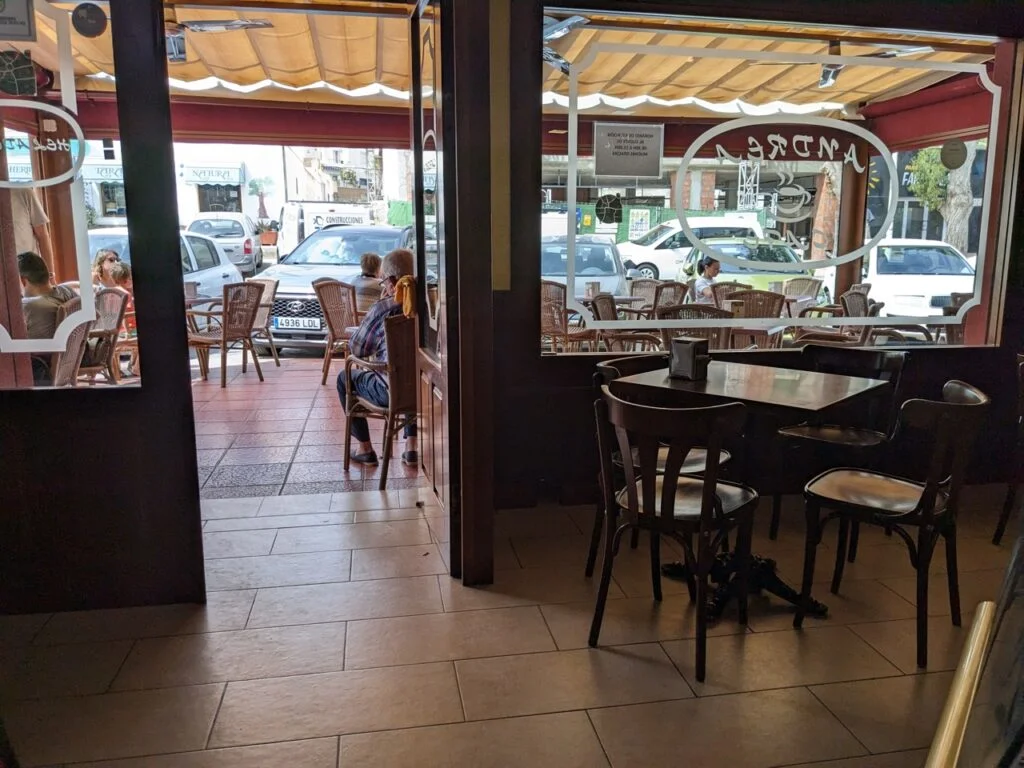 Interior Café Andrea