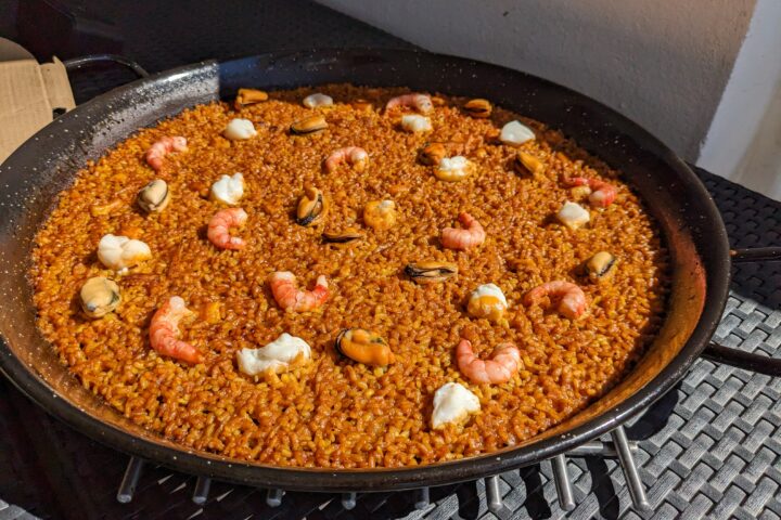 Arroz paella Parroseta, San José