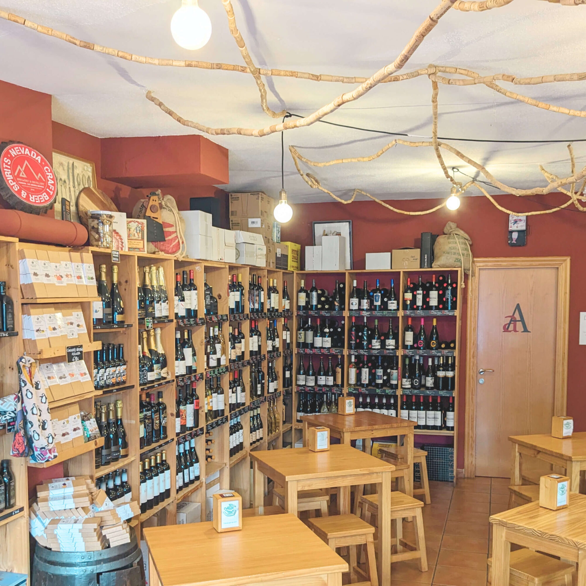 La Abacería San José interior